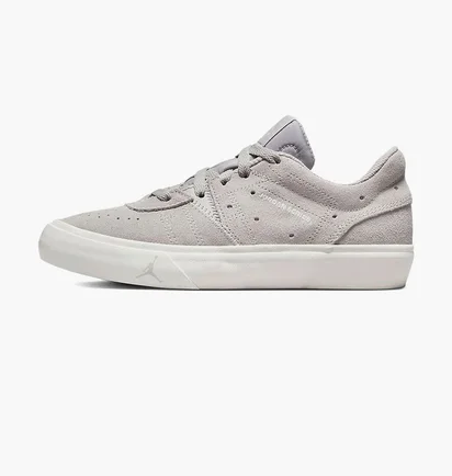 Кроссовки детские Air Jordan Series Es Grey DN3205-002
