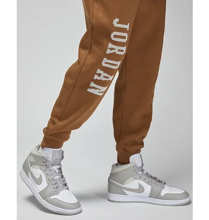 Штаны унисекс Air Jordan Essentials Holiday Brown FD7467-281