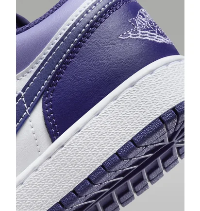 Кросівки дитячі Air Jordan 1 Low Sky J Purple Gs White/Violet 553560-515