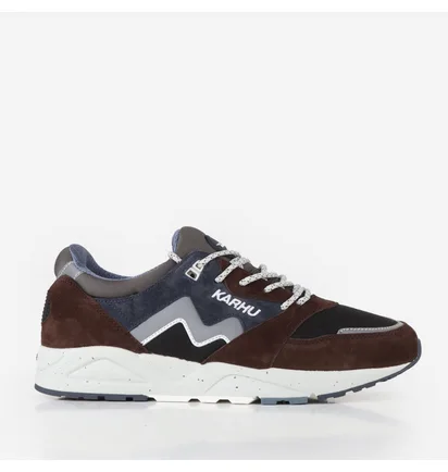 Кроссовки мужские Karhu Aria 95 Shoes Brown/Blue F803090