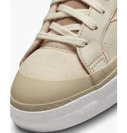 Кроссовки мужские Nike Sb Blazer Low X Doyenne Beige DZ3406-100