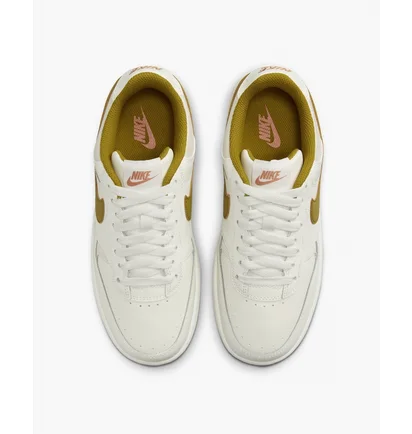 Кросівки жіночі Nike Gamma Force Shoes Beige DX9176-105
