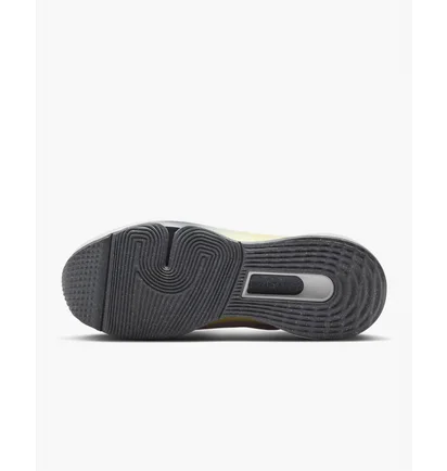 Кроссовки женские Nike Versair Workout Shoes Pink DZ3547-003