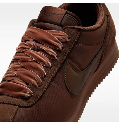 Кросівки жіночі Nike Cortez Brown IM6034-200