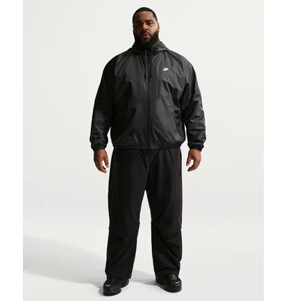 Ветровка мужская Nike Windrunner Black HV8369-010