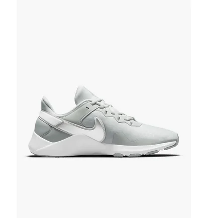 Кроссовки женские Nike Legend Essential 2 Grey CQ9545-012