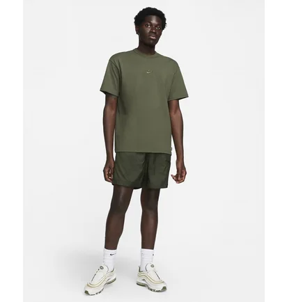 Футболка чоловіча Nike Nrg Premium Essentials T-Shirt Olive Do7392-325