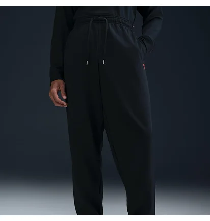 Штани чоловічі Nike Kb Tf Lny Black HQ4699-010