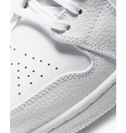 Кросівки чоловічі Air Jordan 1 Low White 553558-130