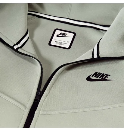 Спортивный костюм женский Nike Sportswear Tech Fleece Windrunner Grey FB8338-370__FB8330-370