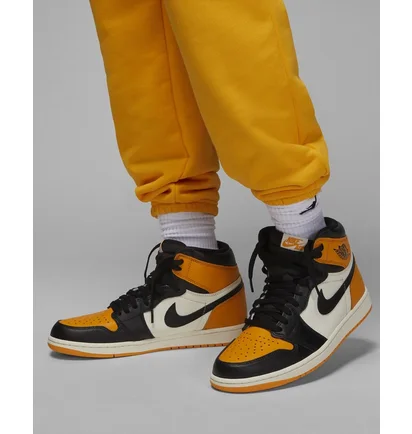 Штани чоловічі Air Jordan Wordmark Fleece Pant Yellow FJ0696-739