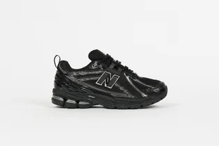 Кросівки чоловічі New Balance 1906R Black M1906RCH