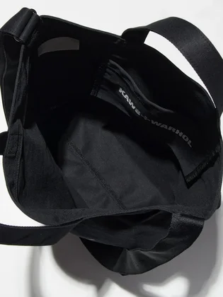 Сумка унісекс Uniqlo Kaws + Warhol Ut 2-Way Tote Bag Black E473556-001