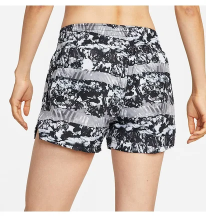 Шорти жіночі Nike Boxer Shorts Camo/Grey DQ6363-010