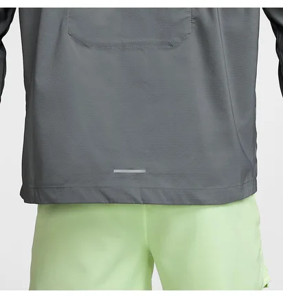 Ветровка мужская Nike Impossibly Light Windrunner Running Jacket Green/Grey HV6521-701