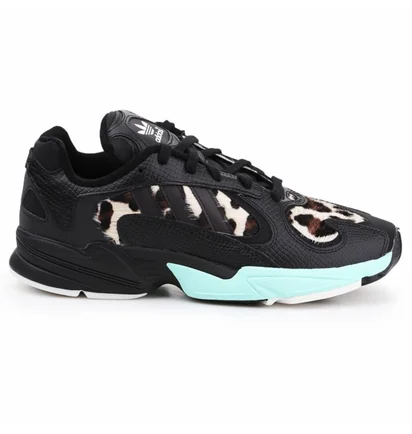 Кроссовки мужские Adidas Yung1 Black FV6448