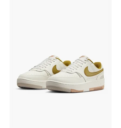 Кросівки жіночі Nike Gamma Force Shoes Beige DX9176-105