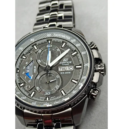Часы мужские Casio Edifice Dial EF-558DC-1A