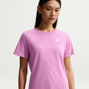 Футболка женская Nike Sportswear Club Pink DX7902-503