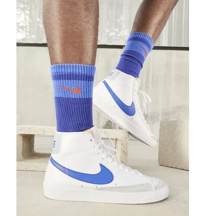 Кросівки чоловічі Nike Blazer Mid 77 Vntg White BQ6806-124