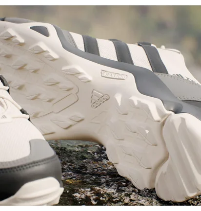 Кросівки чоловічі Adidas Ax2S Hiking Shoes Beige IE0816