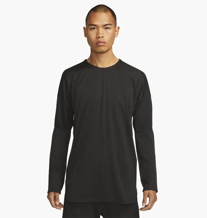 Лонгслів чоловічий Nike Dri-Fit Yoga Black FB7775-010