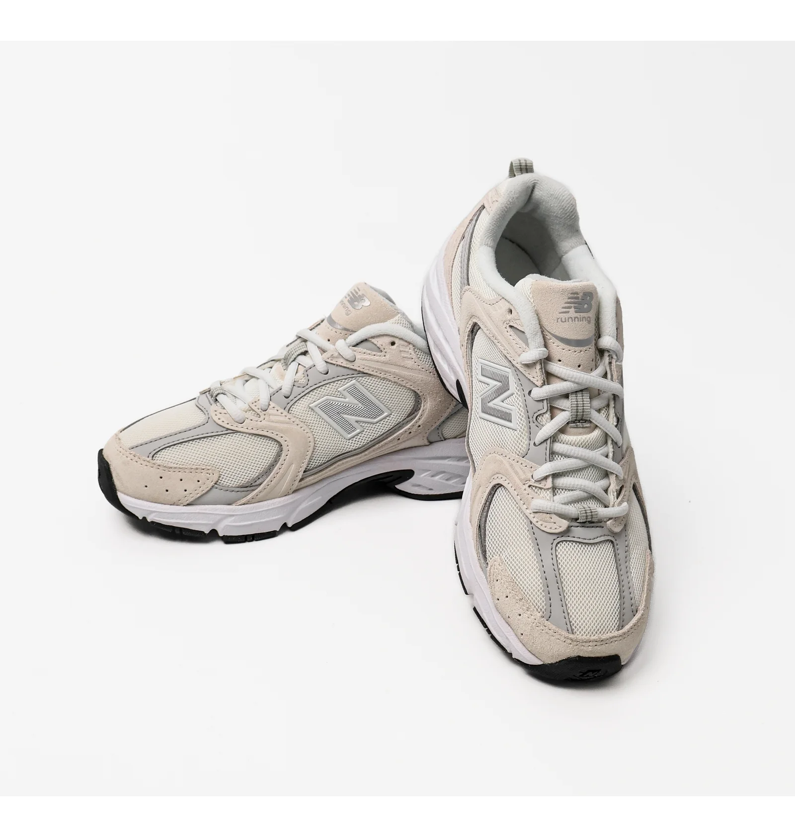 ᐉ Кроссовки унисекс New Balance Mr530 White MR530CE - купить в