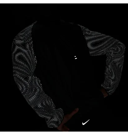 Куртка жіноча Nike Tempo Repel Flash Black HV2985-010