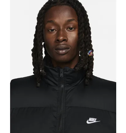 Жилетка чоловіча Nike Sportswear Club Primaloft® Black FB7373-010