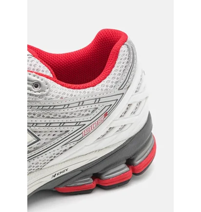 Кроссовки мужские New Balance 1906 Grey M1906RZR