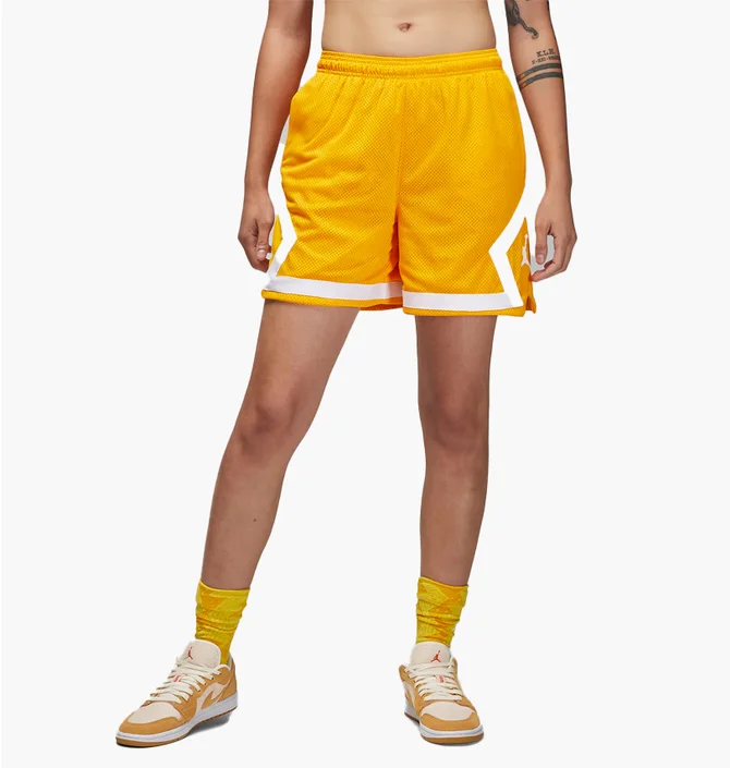 Шорты женские Air Jordan (Her)Itage Yellow DO5032-705