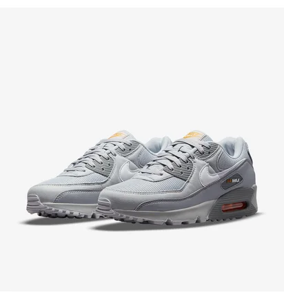 Кросівки чоловічі Nike Air Max 90 Grey DR0145-001