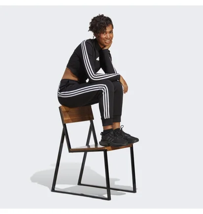 Штаны женские Adidas Future Icons 3-Stripes Regular Pants Black Ht4704