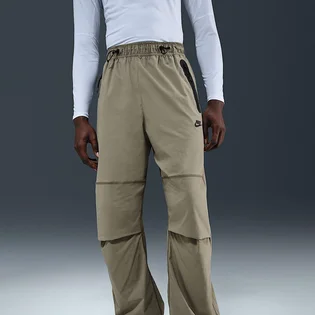 Штаны мужские Nike Tech Woven Pants Olive HM7158-320