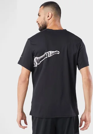 Футболка мужская Nike Dri-Fit Run Miler T-Shirt Black DV9263-010