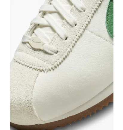 Кросівки чоловічі Nike Cortez 23 White FD0728-133