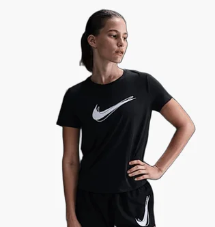 Футболка женская Nike One Swsh Hbr Dri-Fit Ss Black HJ2204-010