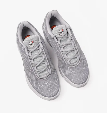 Кроссовки унисекс Nike Air Max Dn Grey DV3337-007