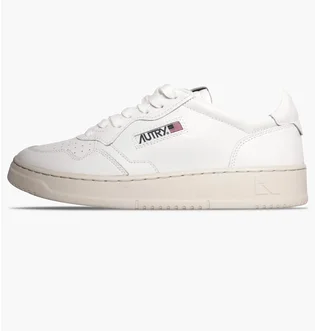 Кросівки жіночі Autry 01 Low Leather White AULW-LL15