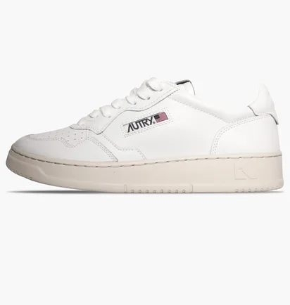 Кросівки жіночі Autry 01 Low Leather White AULW-LL15