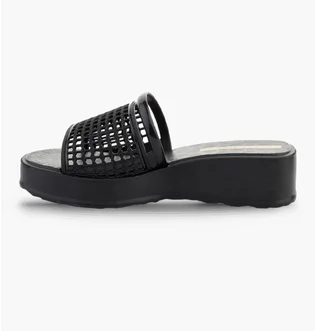Тапочки жіночі Ipanema Essence Black 83786-BO478
