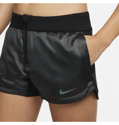 Шорты женские Nike Therma-Fit Adv Run Division Black DM7560-010