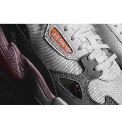 Кроссовки женские Adidas Falcon Shoes Grey Cg6214