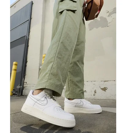 Кросівки жіночі Nike Air Force 1 07 White FV0951-100