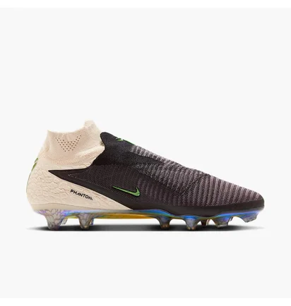 Бутсы унисекс Nike Kobe Phantom 6 Elite Beige/Black IF4394-001