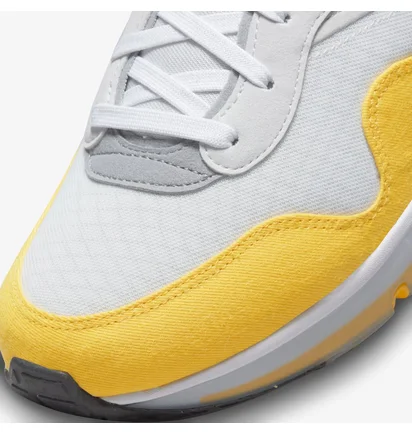 Кросівки чоловічі Nike Air Max Motif Grey Dd3697-001