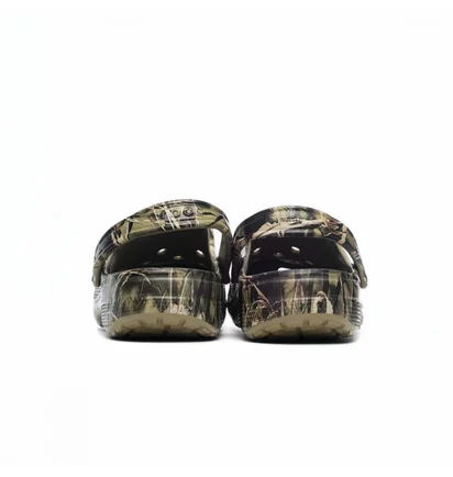 Тапочки унісекс Crocs Classic Clog Camo 12132-260