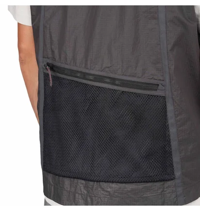Жилетка мужская Klättermusen Ansur Wind Black 10637M01-968