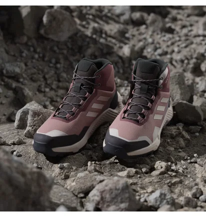 Ботинки женские Adidas Terrex Eastrail 2 Mid R.Rd Peach JP5115