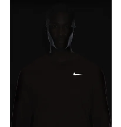 Лонгслів чоловічий Nike Miler Dri-Fit Uv Long-Sleeve Running Top Red FB7070-681